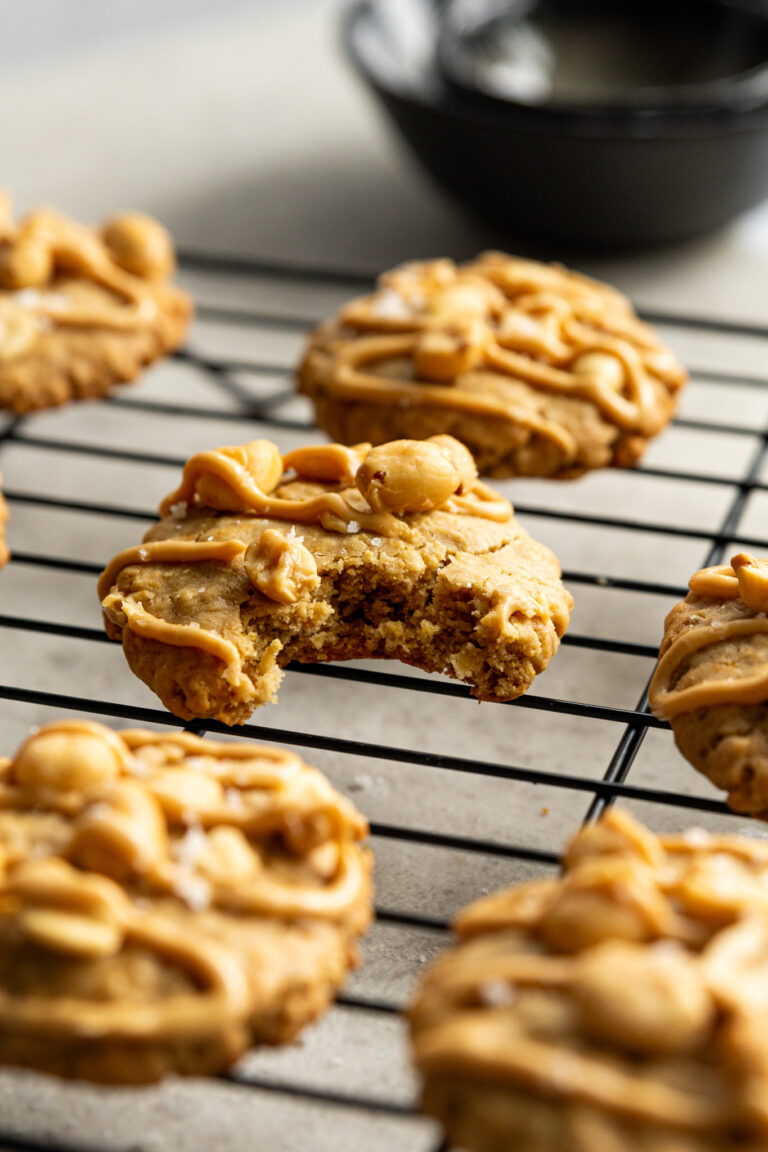 Softe vegane Erdnuss Cookies - Pia backt